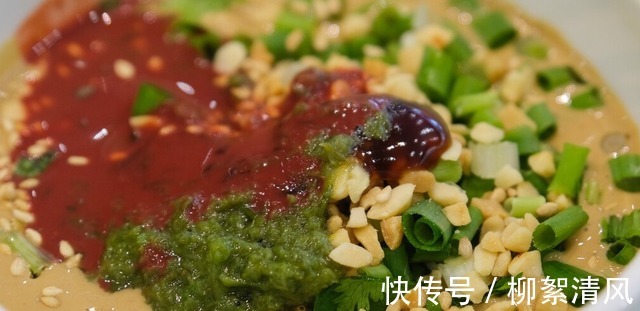 腌韭菜花别只放盐,教你正确比例配方不变色不变味,放一年不坏!