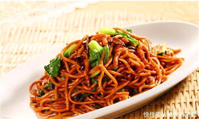 常吃面条和常吃米饭的人,身体有什么不一样?看完颠覆你的认知