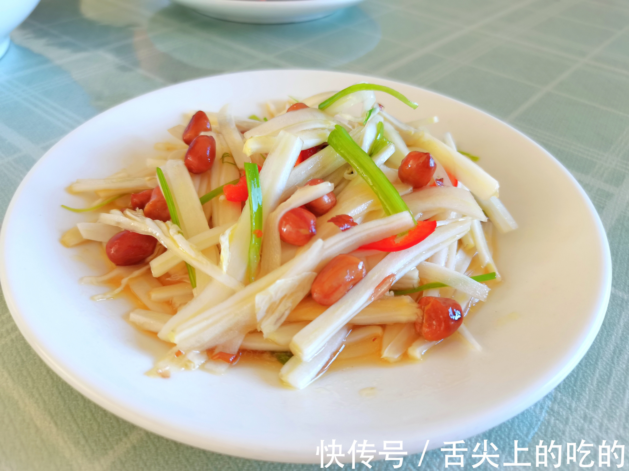 秋葵|夏天必备的小凉菜，2分钟学会10道菜的做法，下班后随手拌一盘