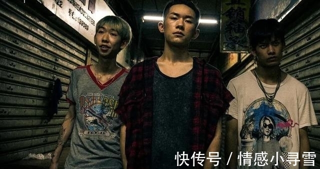 痛仰!《痛仰》谁年轻的时候没有爱过几个坏男孩,这本小书后劲太大了