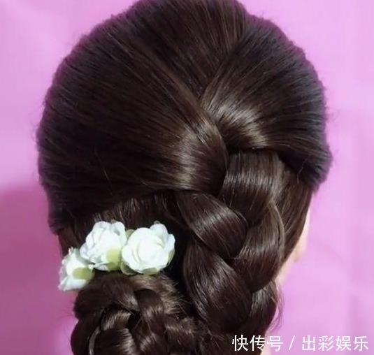 头发|头发造型初学者也不怕失败!精选10款超简单低发髻盘发,变换乐趣