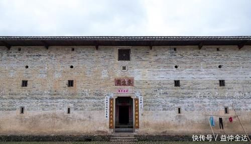 东生围，我国最大的方形客家围屋，历经170年风雨依然完好无损