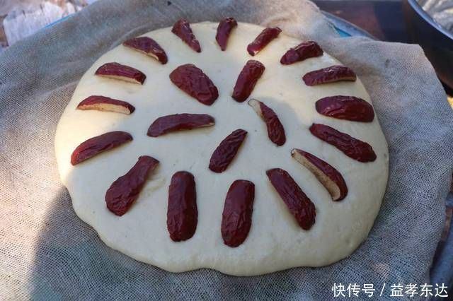 玉米面|原来发糕都做错了,这样做松软好吃不粘牙,比蛋糕还要美味