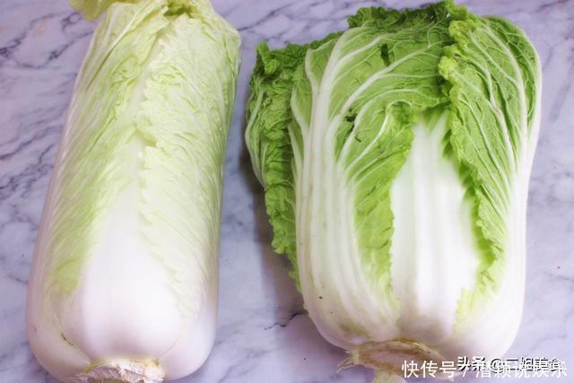 买大白菜,选白色的还是绿色的?老菜农教您3招,以后就不会买错