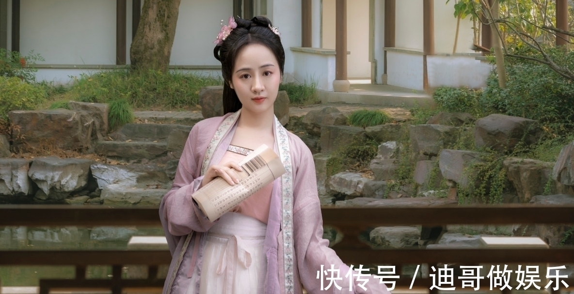 七律$诗·十首丨烈酒难消心上恨,江头怅望柳丝亭