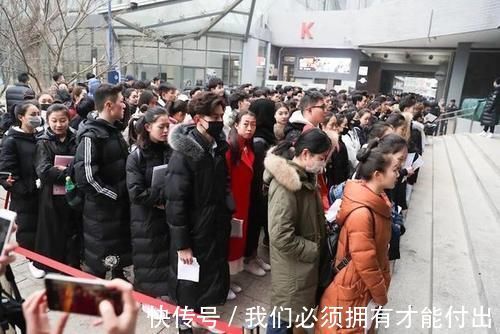 专业|最新版1~18岁男女生身高标准表,你家孩子达标了吗?