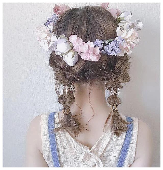 扎头发 日本女生分享的适合初夏的发型,这么扎头发,好看又精致,养眼了