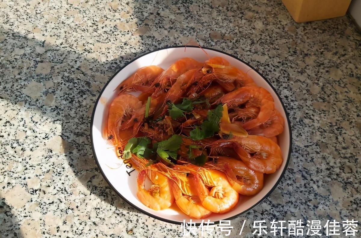 大虾|新鲜美味的茄汁大虾,酸酸甜甜,营养又开胃