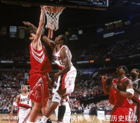 阿联|在NBA打球的那几年,姚明和阿联分别拿到多少工资对比后有点唏嘘