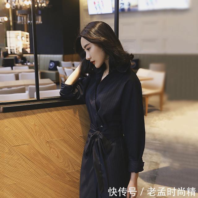 系带 只要你选对了,连衣裙怎么穿都很美