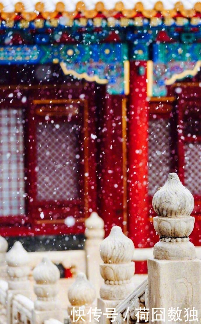 星球|故宫绝美雪景又火了！网友直呼梦回紫禁城，这两款神器更浪漫