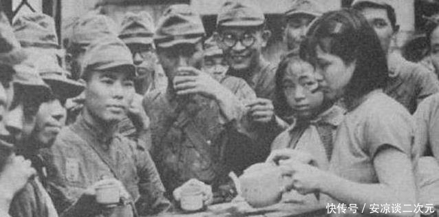 中国|抗战期间，日军为何喜欢给中国小孩糖吃？日教科书这样说