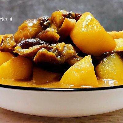 土豆茄子炖五花肉