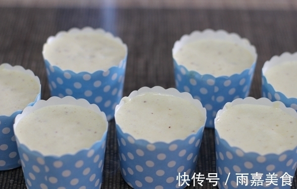 红枣|微波炉如何做蛋糕?教您一招,松软香甜,又快又好吃