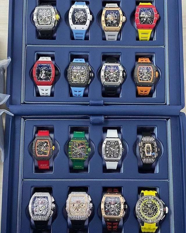 劳力士看到都要靠边，戴过这几块表的男人实力强得离谱