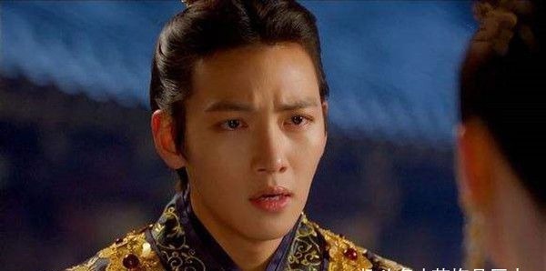 假冒|此人只是一个小官,却假冒钦差,诛杀大量官员,令朝廷惊慌失措