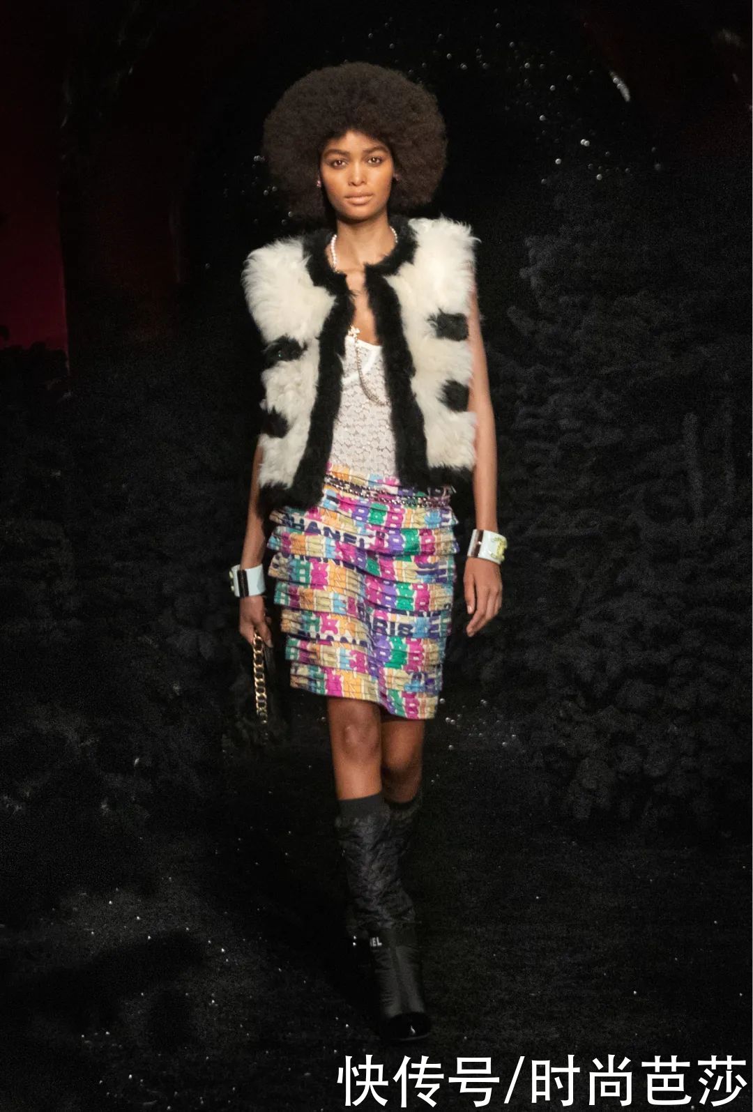 CHANEL的感性世界里，藏有柔情万千