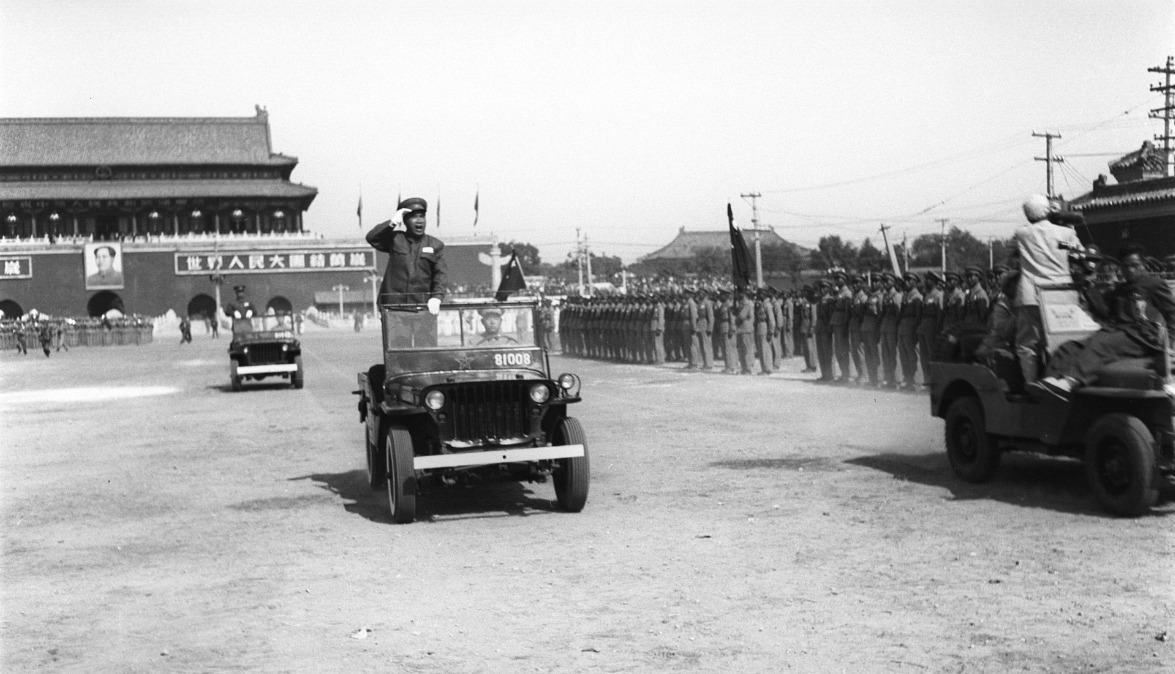 脱险|1948年，朱老总、陈元帅、粟大将被敌军夹在路中间，是如何脱险的？