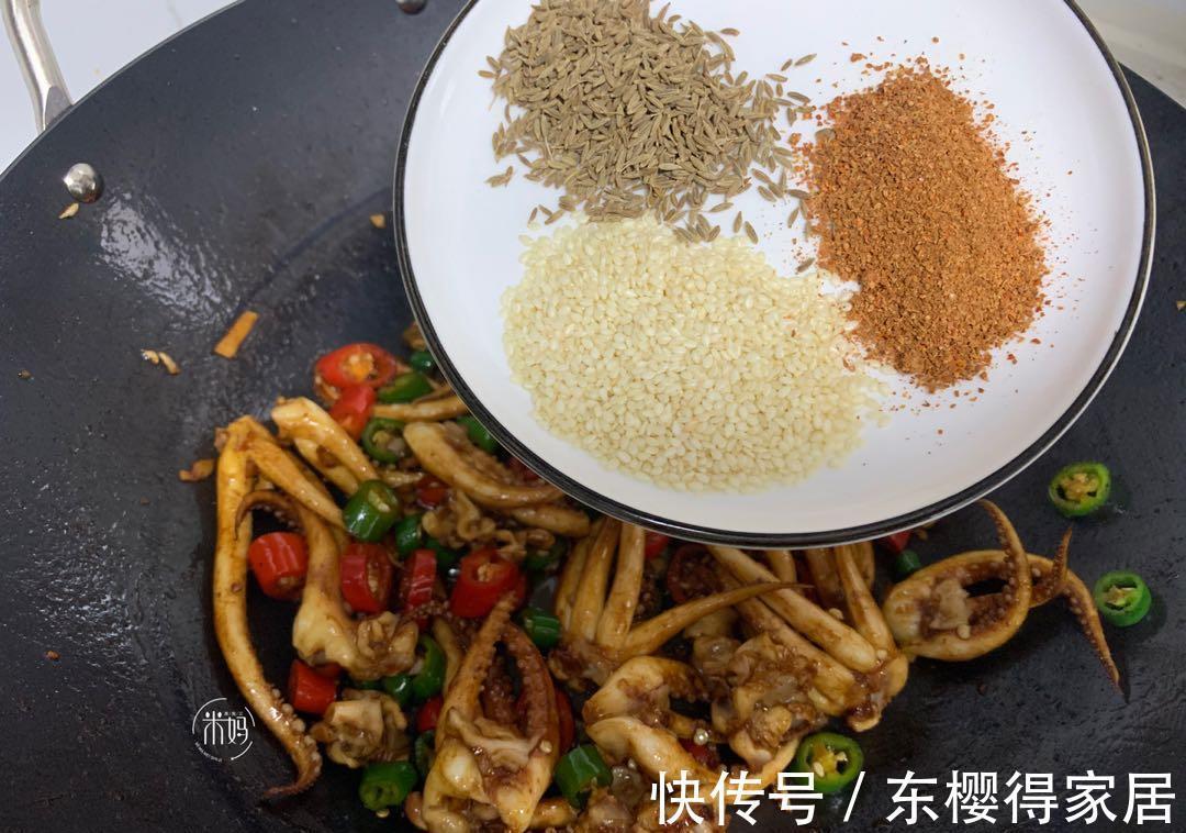 鲜嫩|遇上此菜，我从不手软，鲜嫩无比Q弹至极，比吃烧烤还香
