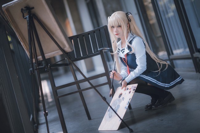 作画|cos：认真作画的英梨梨，被努力吸引到