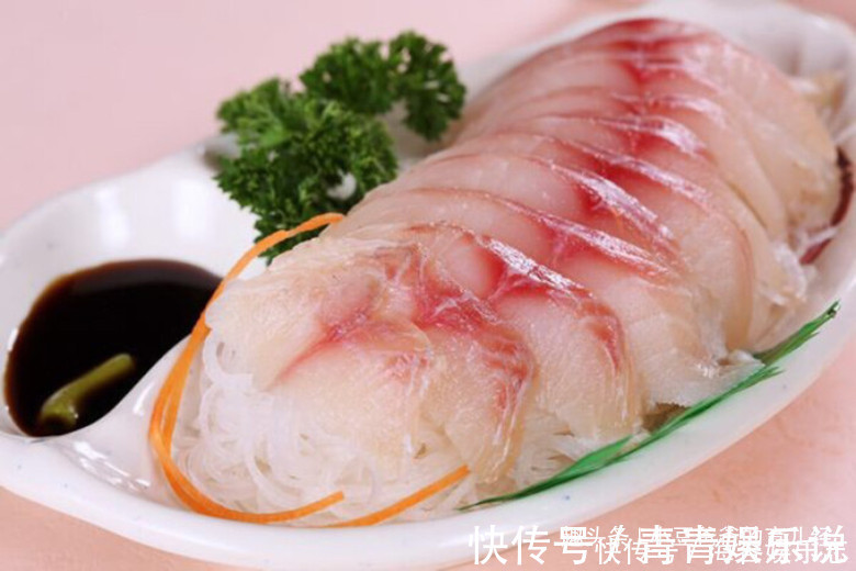 宝妈|7岁男童每天喝粥吃米饭,3个月后却被救护车拉走,家长太无知