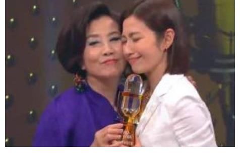 节目|王祖蓝回TVB模仿《声临其境》做火配音节目，第二季拟邀梅艳芳的御用配音