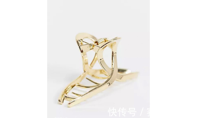 发夹|夏日发型必备:这几款发饰,不用5秒就能打造时髦女生造型!
