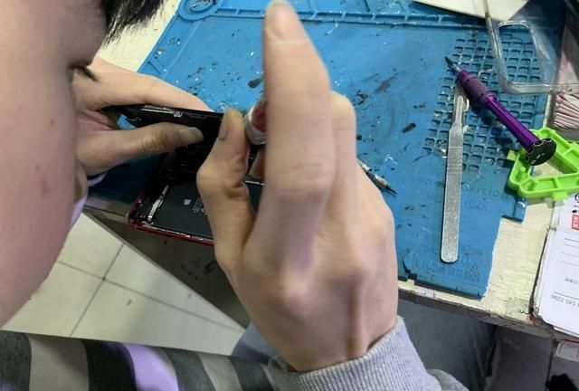 电脑|技术和本领还没学精就急着出师，自己要开店，“口水鸡”请吃好！