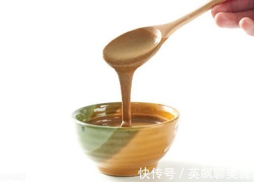 沙拉酱|人越胖,越要小心,这“3种调味酱料”里隐藏着高脂肪,最好别碰