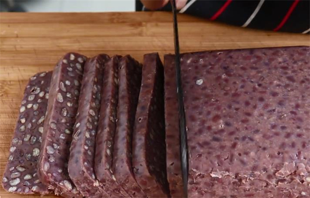 红豆糯米糕不用出去买了,教你在家做,软嫩香甜好吃,方法超简单