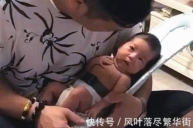 姥爷|6旬姥爷怀抱3个月大的外孙,不料却遭来“白眼”,网友笑出声