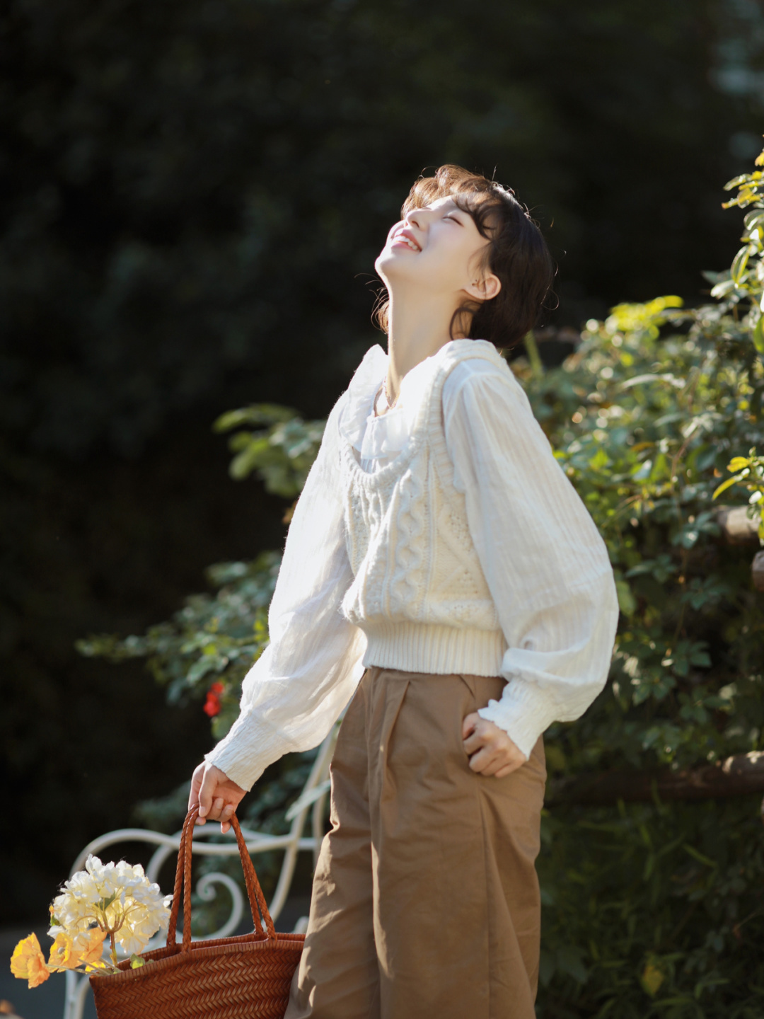 俏皮 秋季穿搭没头绪?看看这些保暖洋气的气质穿搭,日常实用不挑人