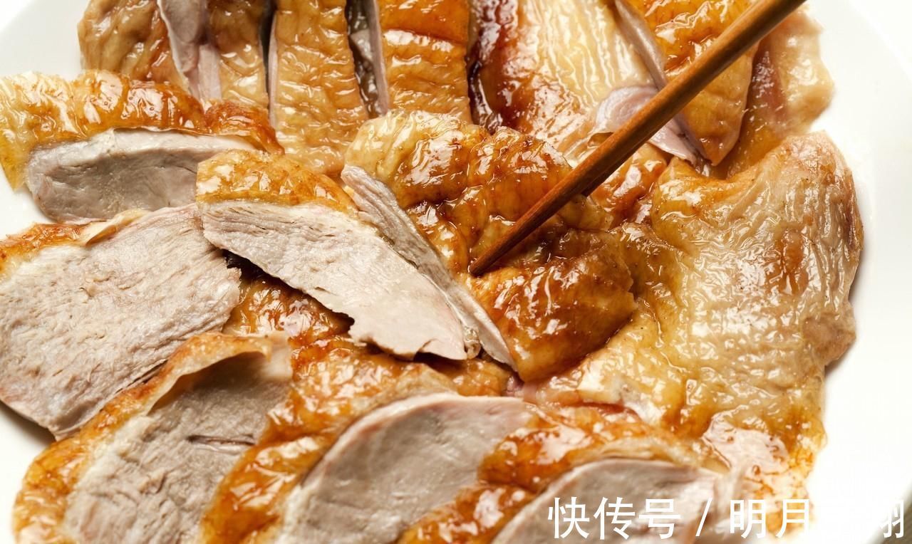 贫血|老年人容易大便秘结常吃此物可润肠通便,改善贫血和便秘