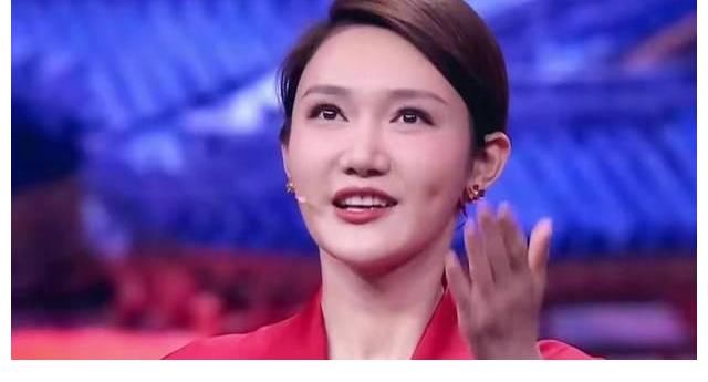 央视新晋美女主持人:张舒越“忘词”被嘲,马凡舒风头正盛