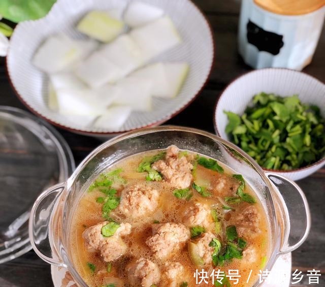 冬天就给家人做这汤！暖胃利湿特好喝，每周吃两次手脚不凉不怕冷！