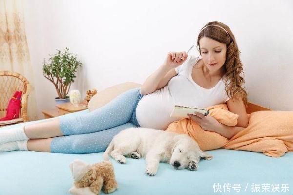 孕晚期|孕晚期睡觉很讲究,两种睡姿不可取,孕妇别犯傻