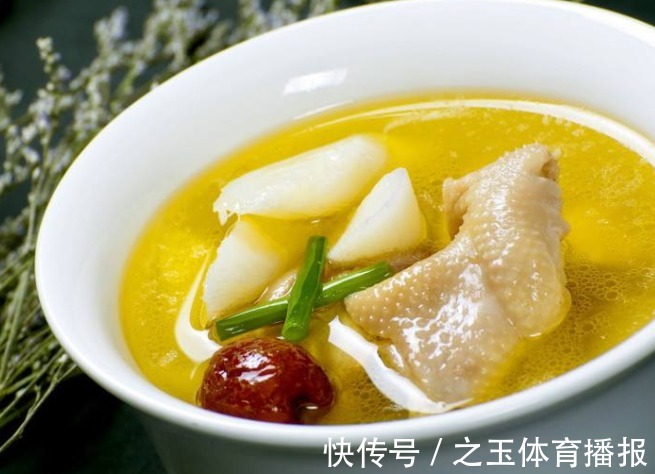 猪肉涨价，吃鸡肉吧！肉质鲜美价格低廉，明目护眼眼睛更闪亮
