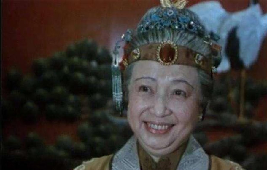 高呼|皇帝羞辱宰相，将60岁乳母嫁给他，当晚大臣看到新娘后，高呼万岁