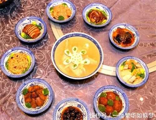  康熙帝为开源节流，连吃一个礼拜窝头，看到账单后，康熙沉默了