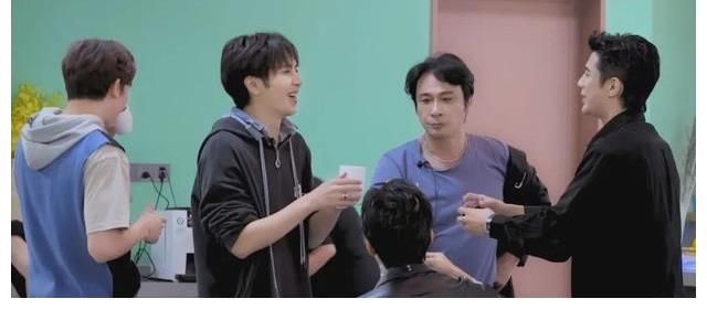 《追光吧！》四位隊(duì)長四種組隊(duì)風(fēng)格，大家喜歡哪款？