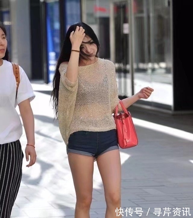 身材 无穷魅力的牛仔短裤,不仅率性又自然,还能在视觉上修饰腿型!