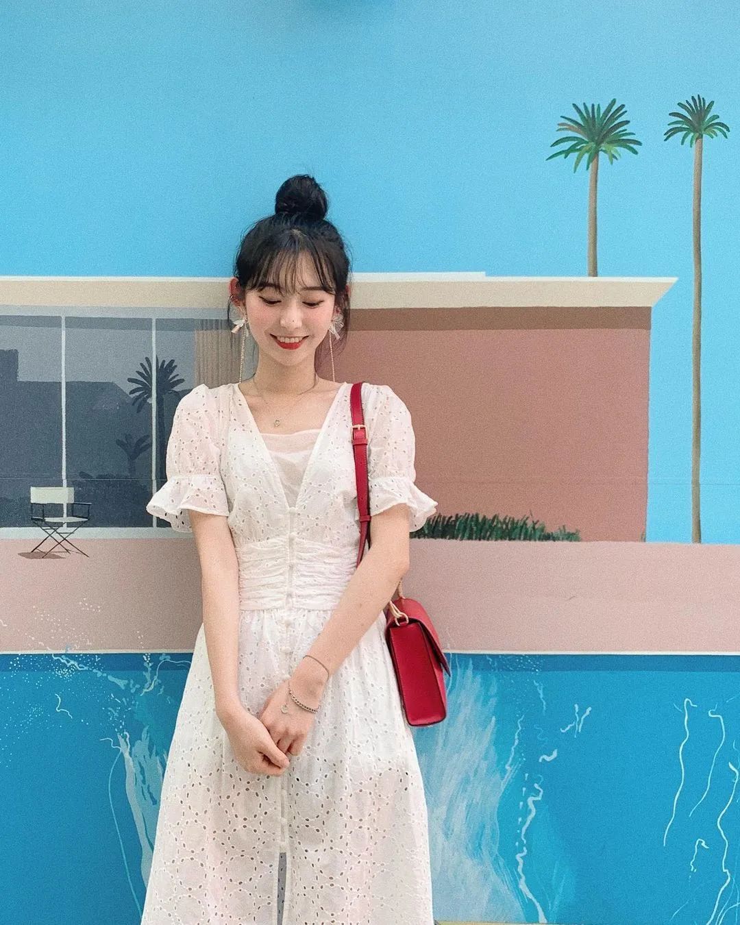 小姐姐|裙子款式太多怎么选？今夏流行穿“茶歇裙”，气质又显高