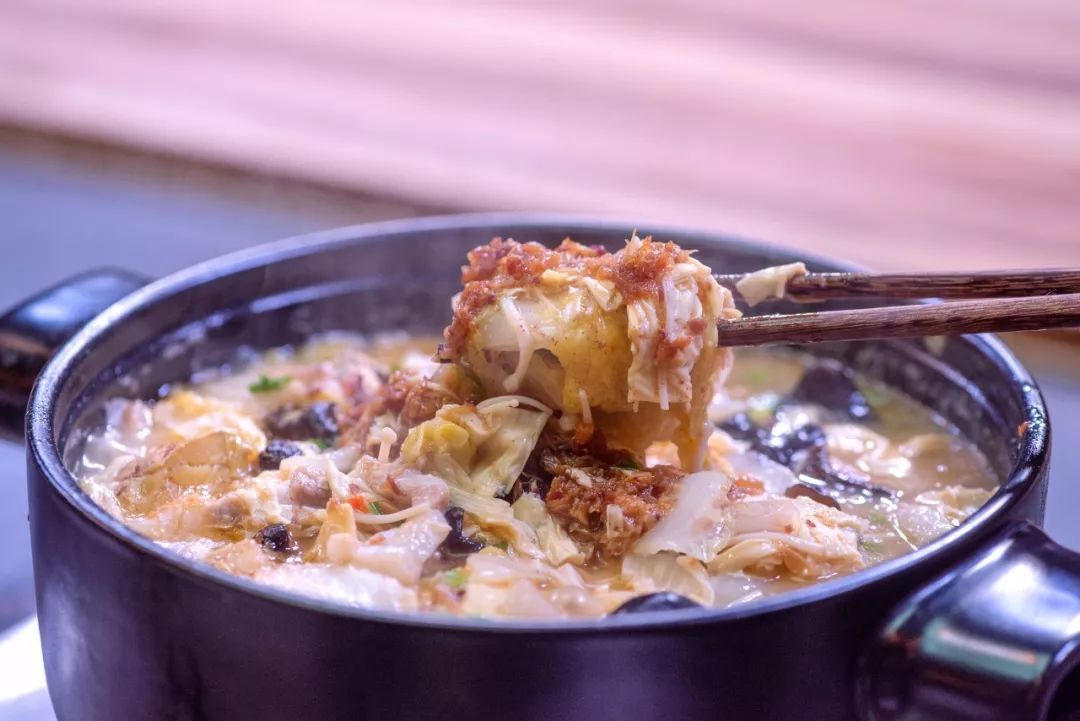 鲜香|白菜吃出海鲜味!鲜香过瘾,汤底都被抢来拌饭!