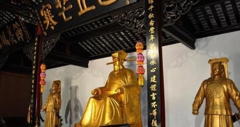 影视剧#一生清廉的包青天为何突然暴毙而亡是遭人暗害专家给出了答案!