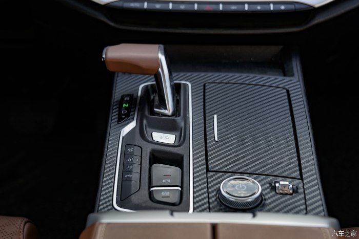 不老屯天文台 与大蚂蚁一起探寻科技与传说