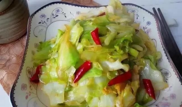 推荐媳妇最拿手的12道家常美食,一家人吃得很温馨,回味无穷