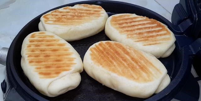 爱吃烧饼的要收藏了,加2个鸡蛋,个个蓬松暄软,比面包香甜好吃