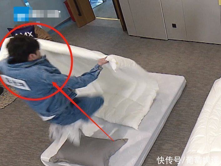 節(jié)目|跑男首期預(yù)告曝光,baby撕李晨的名牌,蔡徐坤進(jìn)被窩速度太好笑了