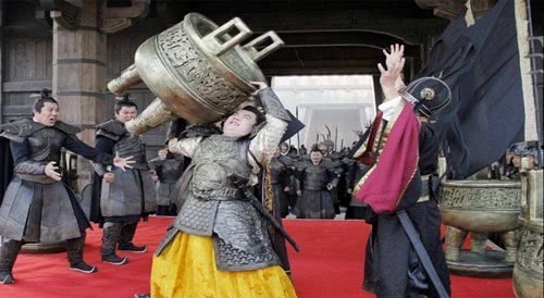 匪夷所思|掉粪坑淹死、被雷劈死,历史上的君王都有哪些匪夷所思的死法?