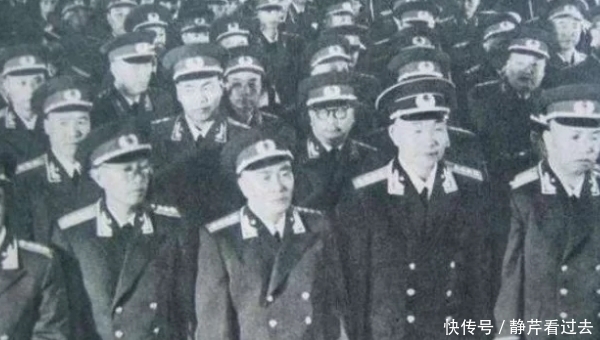 段苏权|他在1955年授衔时,当众扯下肩章不戴,去世后下葬时也不穿军装